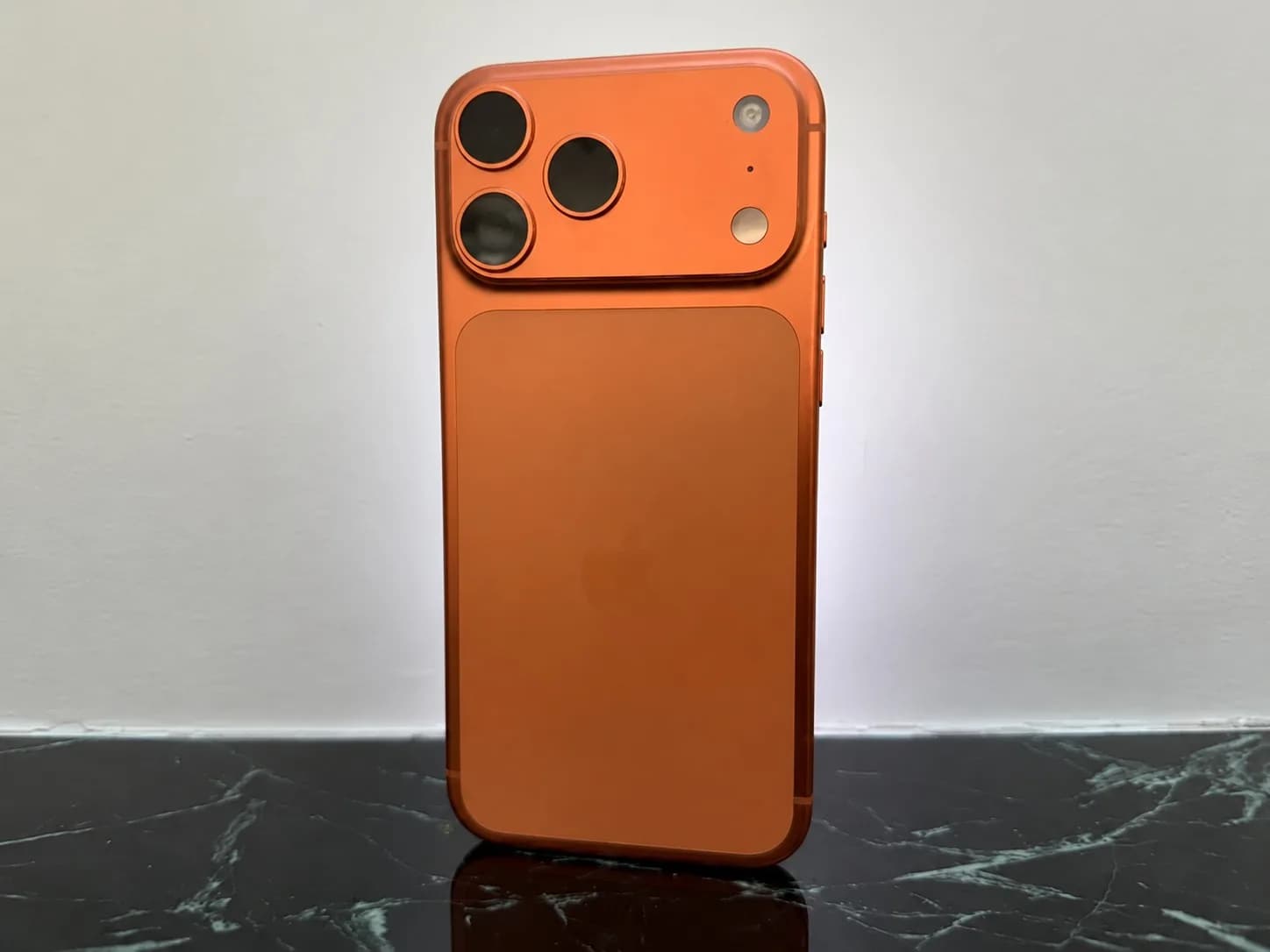 iPhone 18 Pro Price Hike Expected Due to Component Costs